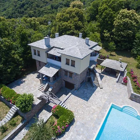 Luxury With Pool In