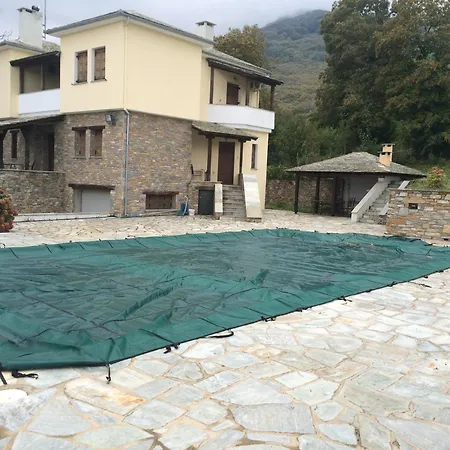 別荘 Luxury With Pool In ツァガラダ