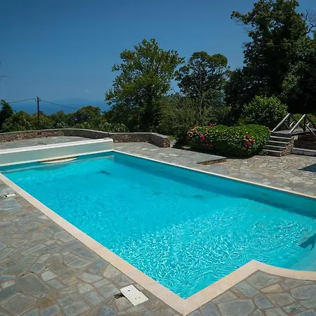 別荘 Luxury With Pool In ツァガラダ